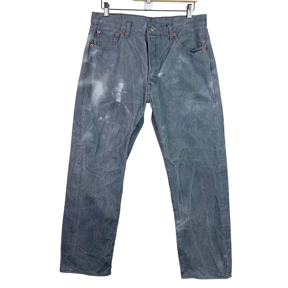 Levi's Men's 501 Gray Acid Wash Button Fly Denim Jeans Size 36x32 (measures 29)‎